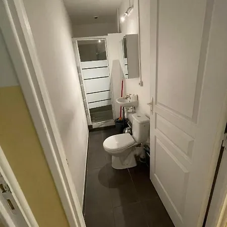 Appartement Studio Mezzanine Gare Nice Ville *